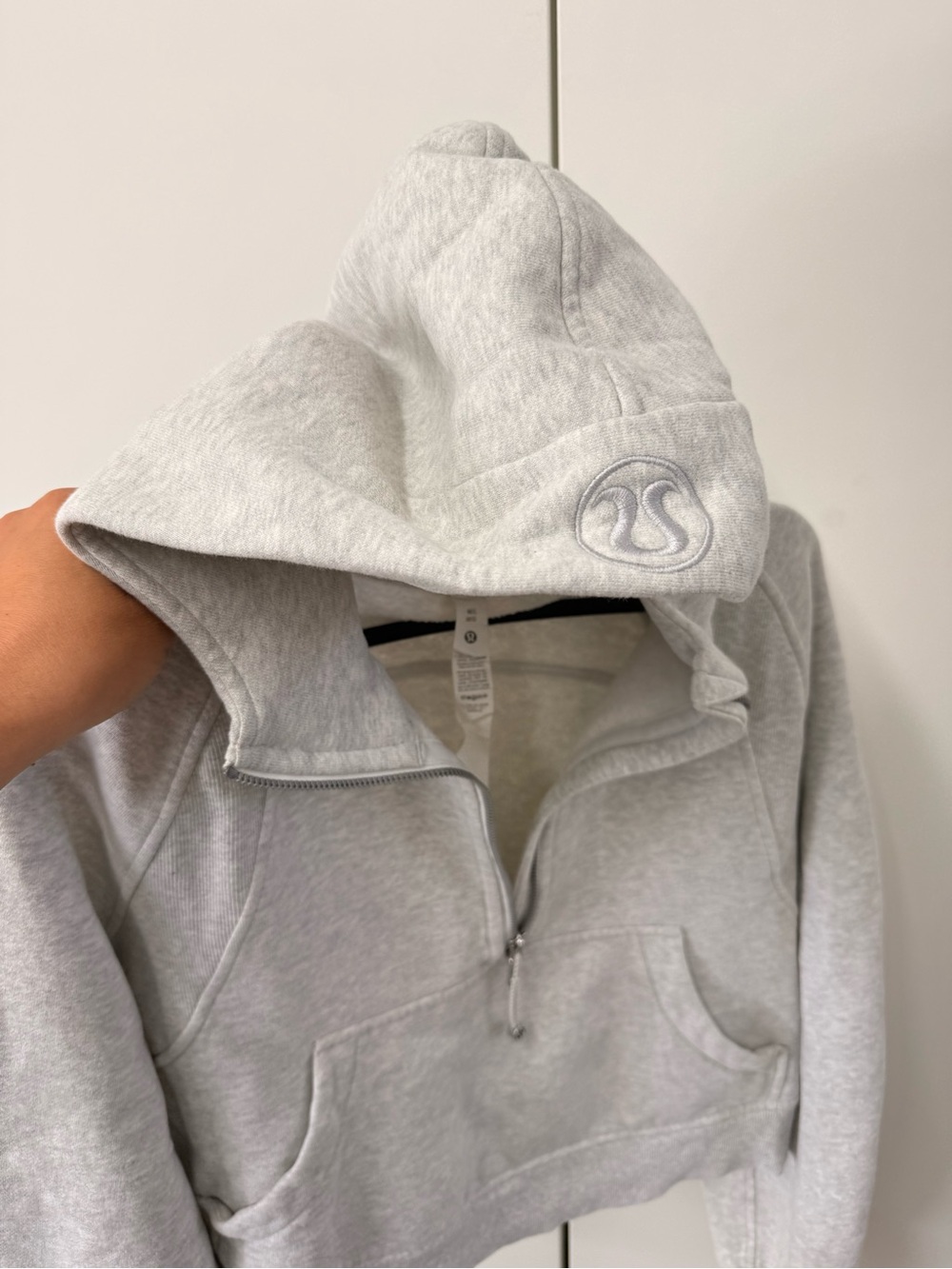 lululemon athletica Light Gray Half-Zip Hooded Pullover - Picture 8 of 8